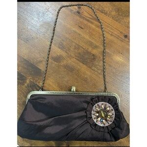 Unbranded brown evening bag with chain strap embellished flower front